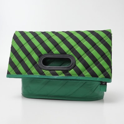 ISSEY MIYAKE イッセイミヤケ ハンドバッグ クラッチバッグ 鞄 異素材切替 ブランド古着【中古】20260922/RB0694