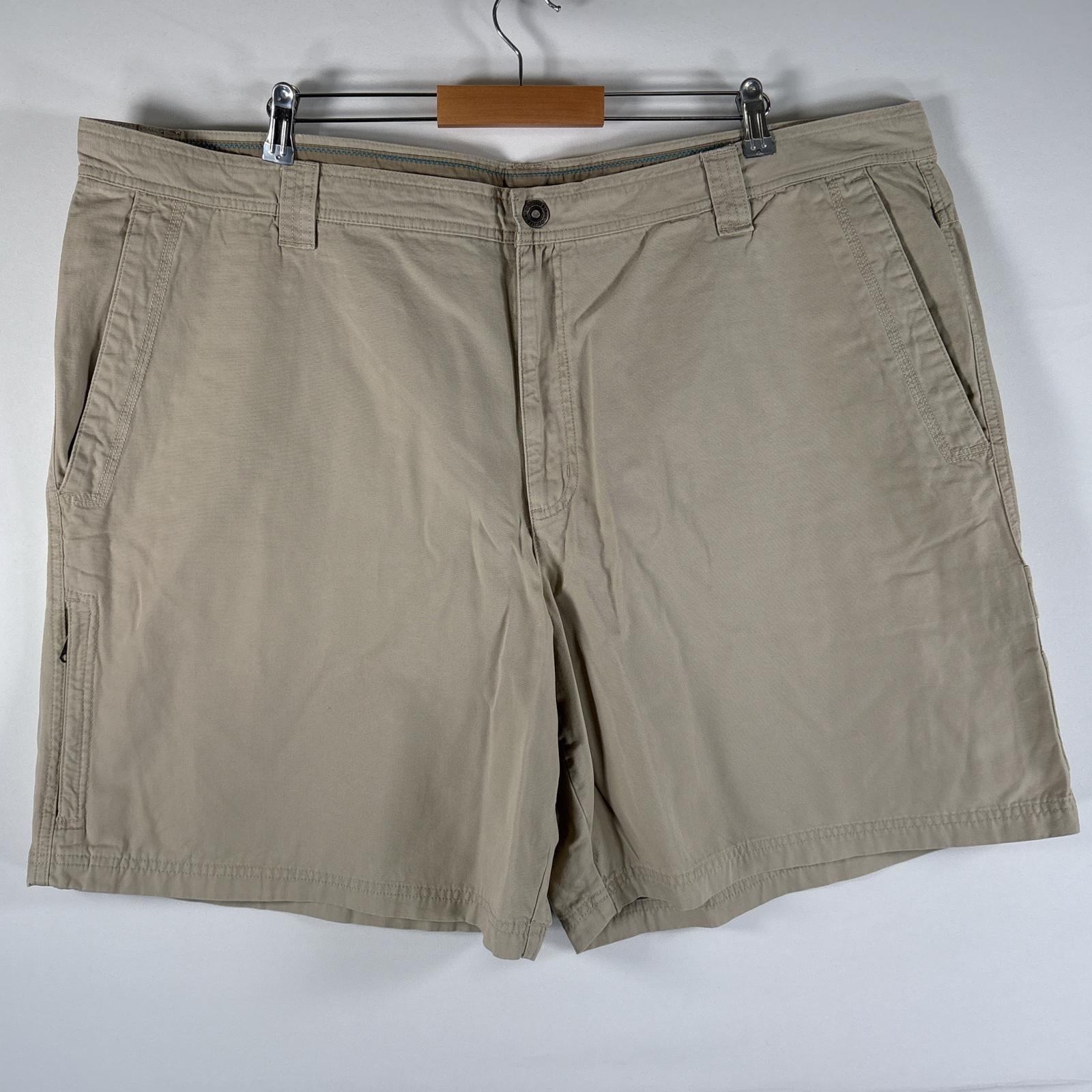 古着 コロンビア Columbia ショートパンツ 大きいサイズ チノショーツ ワンポイントロゴ オムニシールド ハーフパンツ w48 L9 ベージュ系 メンズ