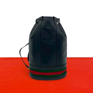 GUCCI グッチ シェリーライン レザー ショルダーバッグ ブラック
32578