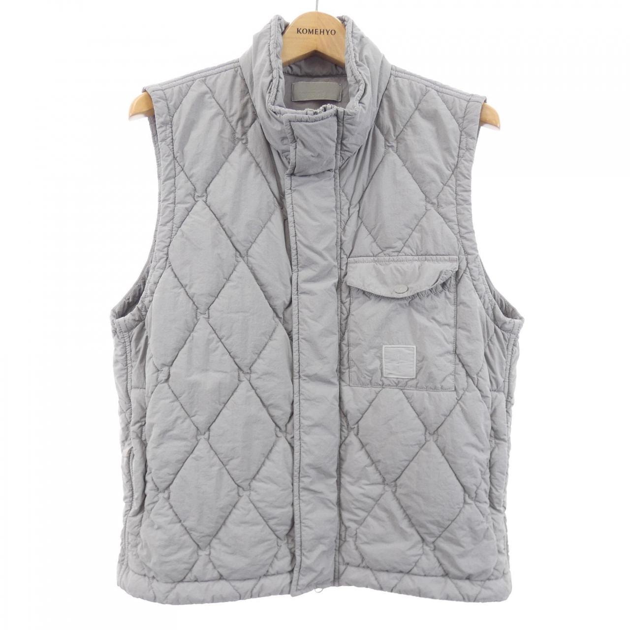 ストーンアイランド STONE ISLAND K1S15G100011 S00F6 ベスト