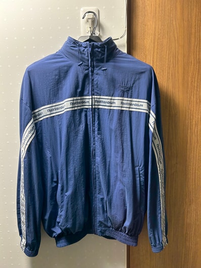 vetements reebok jacket ヴェトモン リーボック ジャケット