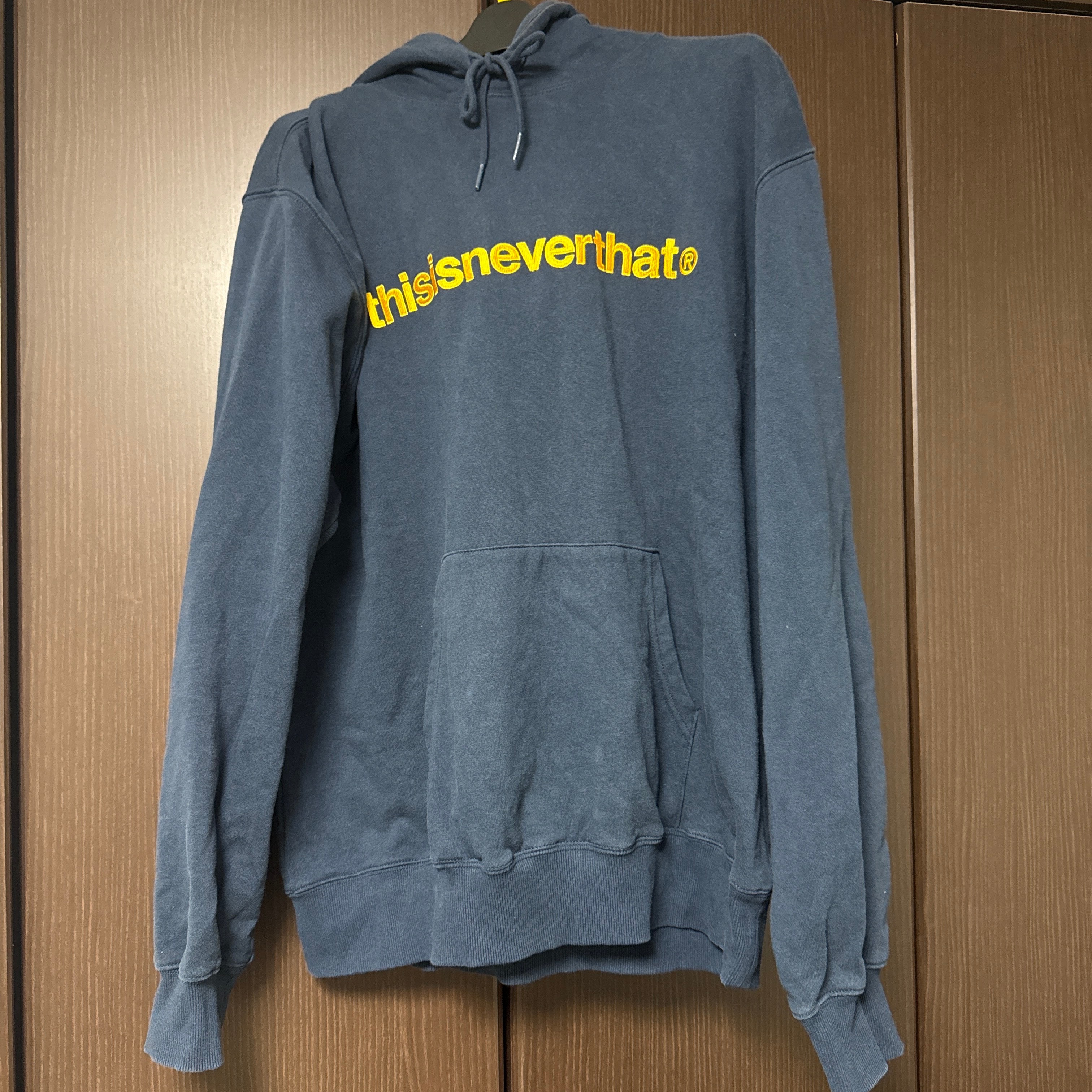 thisisneverthat T-Logo Hoodie "Navy"