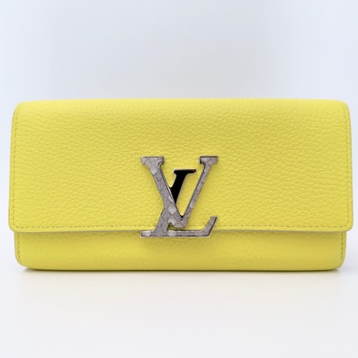 Louis Vuitton Portefeuille Capucines Monogram "Tonic Lemon"