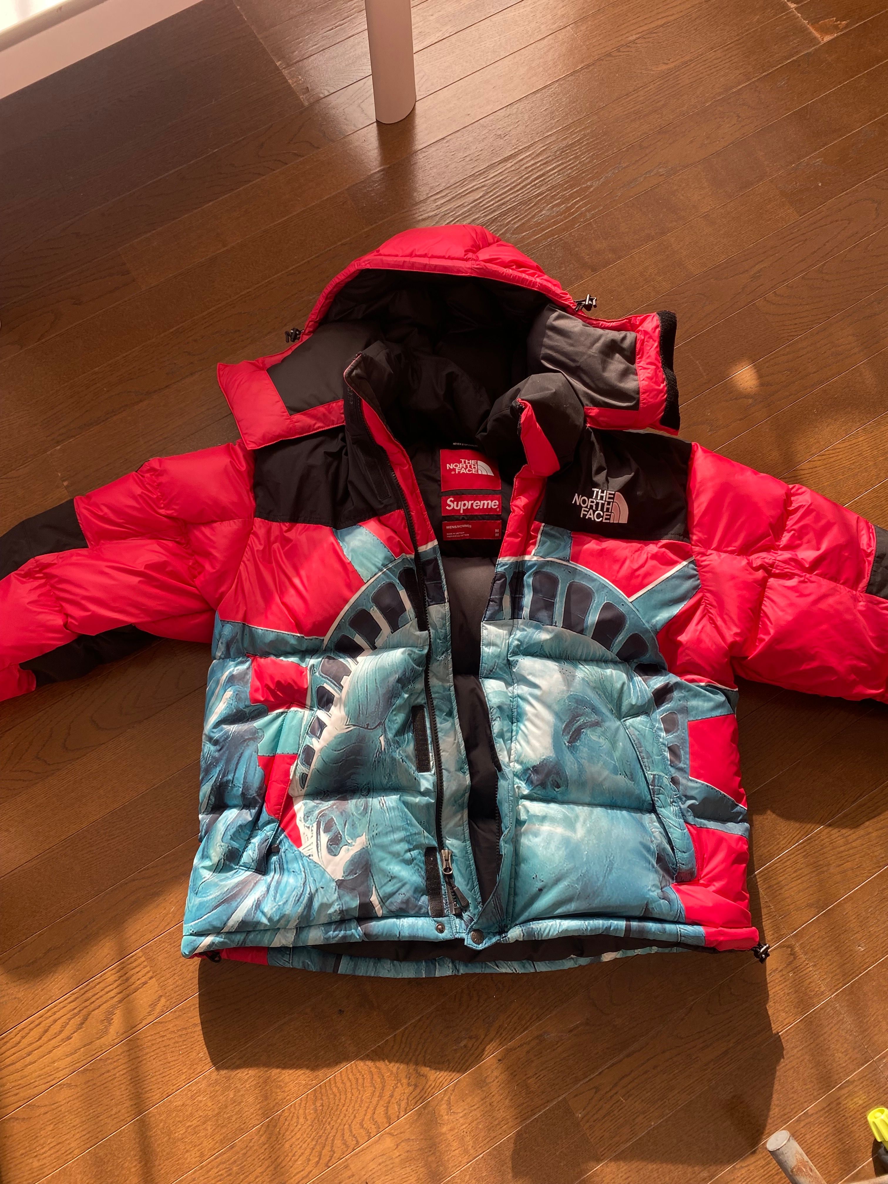 Supreme x The North Face Statue of Liberty Baltoro Jacket "Red"