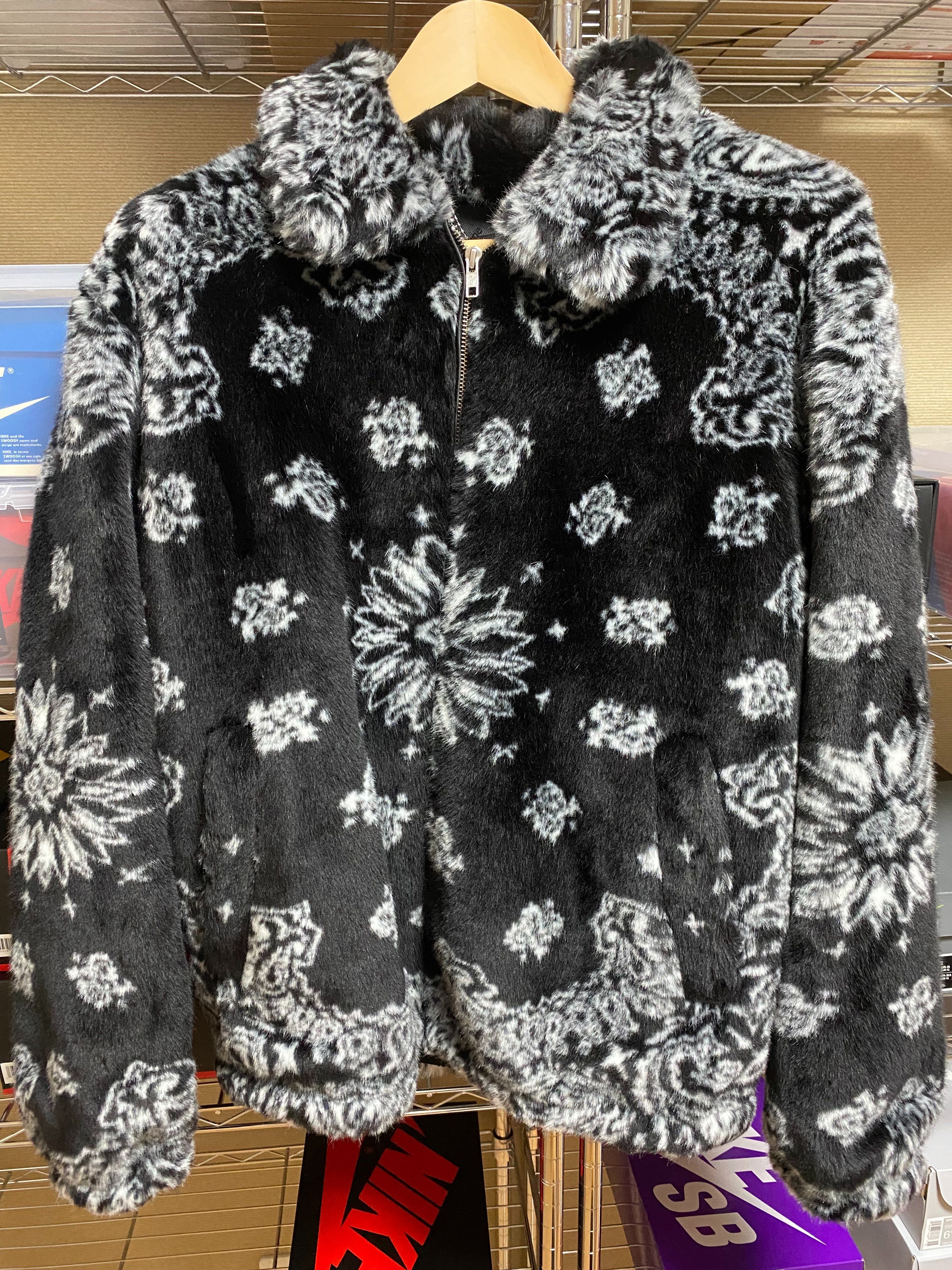 Supreme Bandana Faux Fur Bomber Jacket "Black"