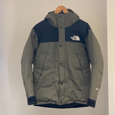 THE NORTH FACE(ザ・ノース・フェイス)Mountain Down Jacket マウンテンダウンジャケット ブルゾン ND91930 サイズM カーキ×ブラック
