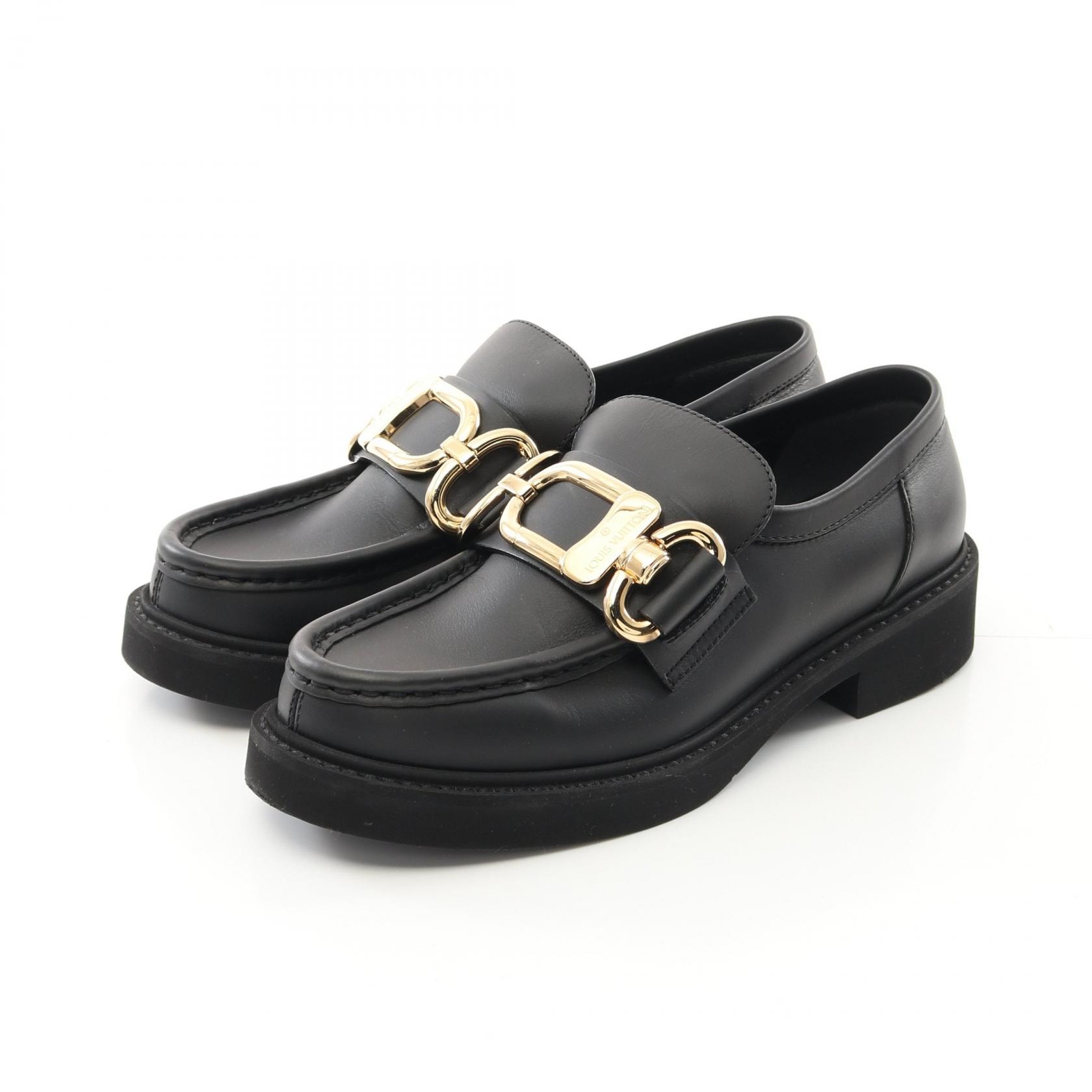 ルイ・ヴィトン LOUIS VUITTON アカデミーライン ローファー 靴 レザー レディース ブラック系 【中古】