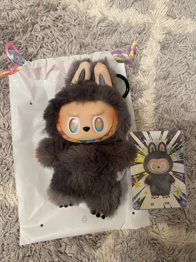 POP MART THE MONSTERS (LABUBU) Big into Energy Series Plush Pendant ID (Secret)