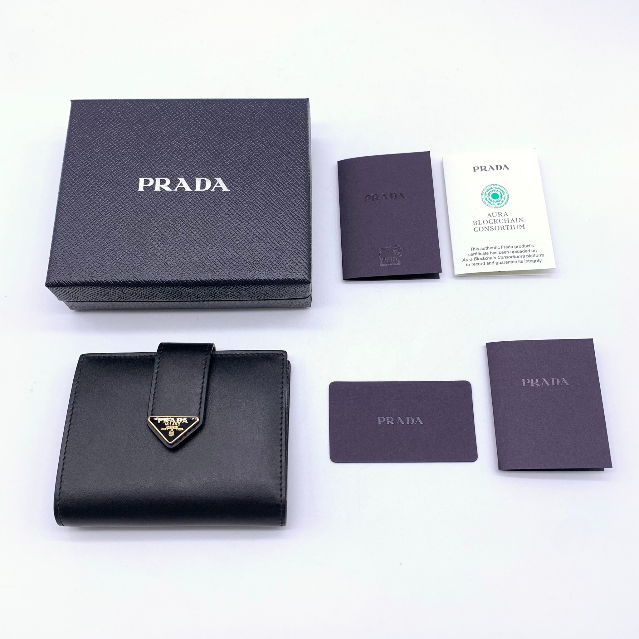 PRADA City Calf Tab Wallet "Black"