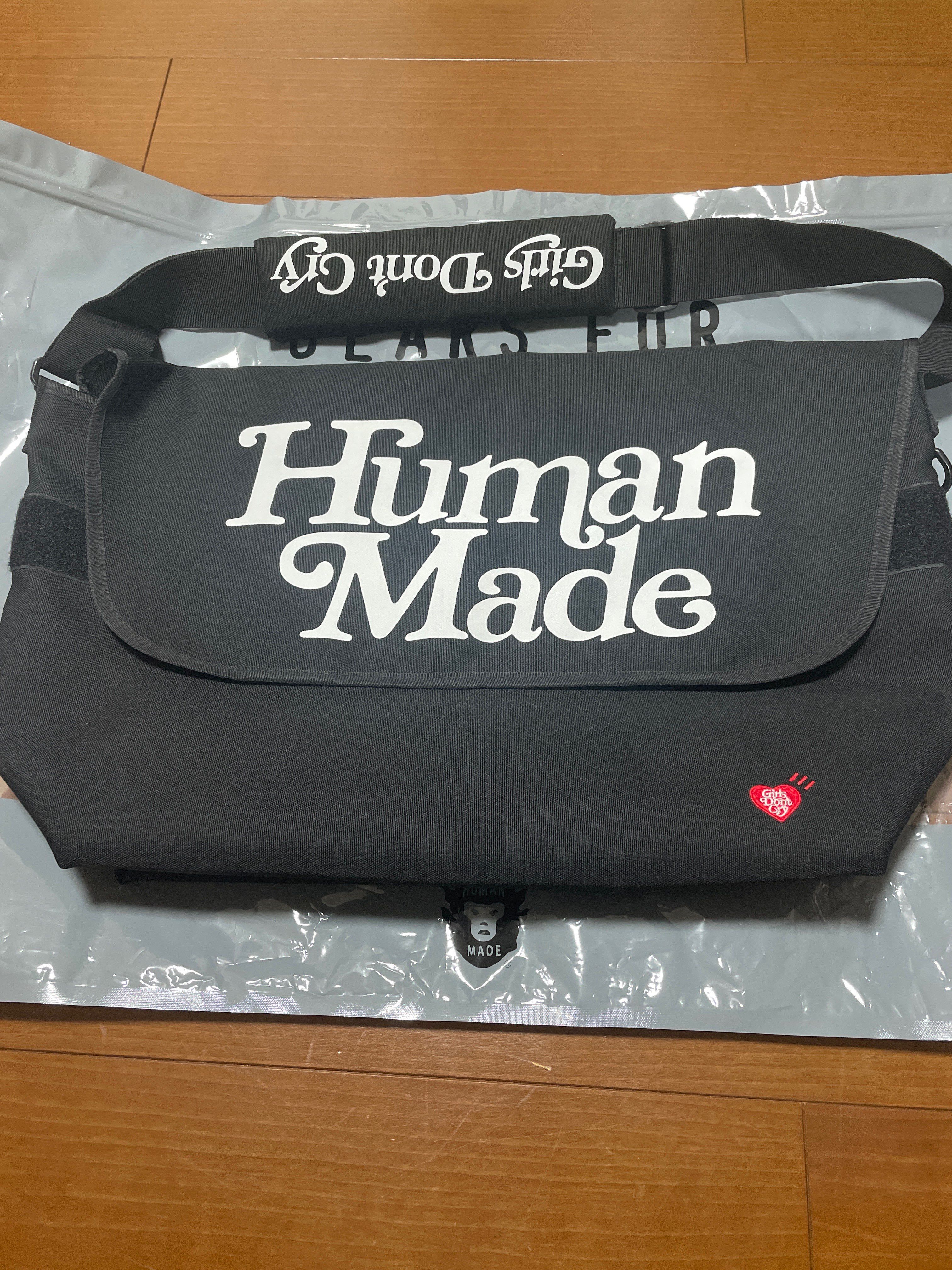 HUMAN MADE VERDY Messenger bag "Black"