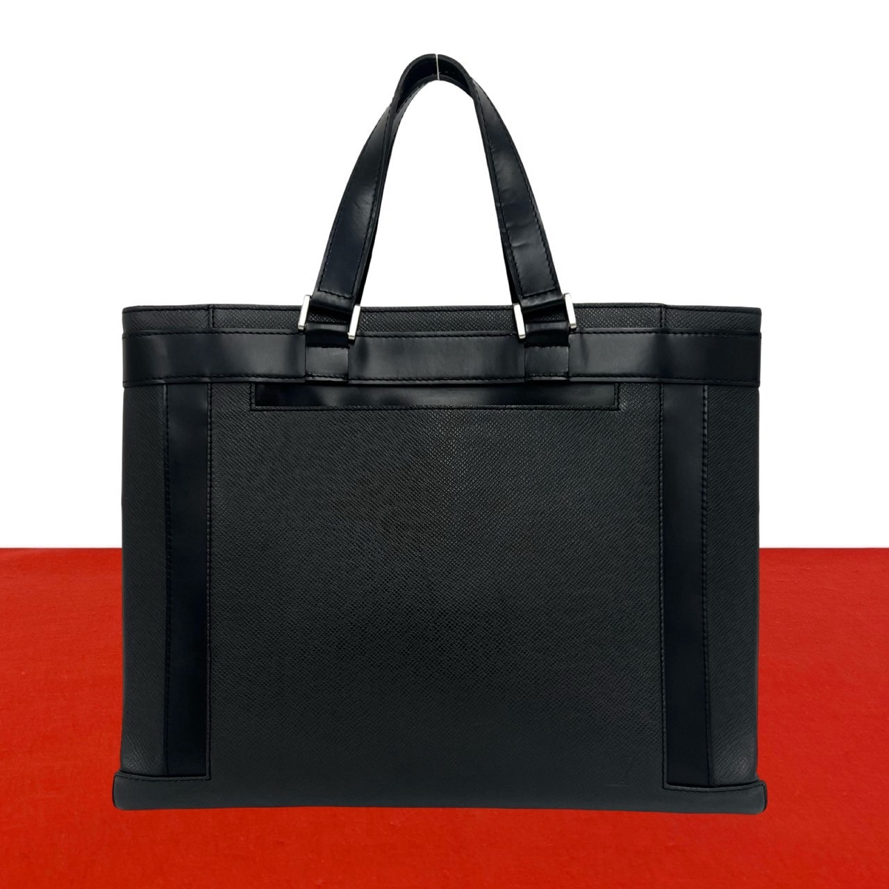 LOUIS VUITTON ルイヴィトン カスベック PM タイガ レザー ハンドバッグ ブラック
516-8