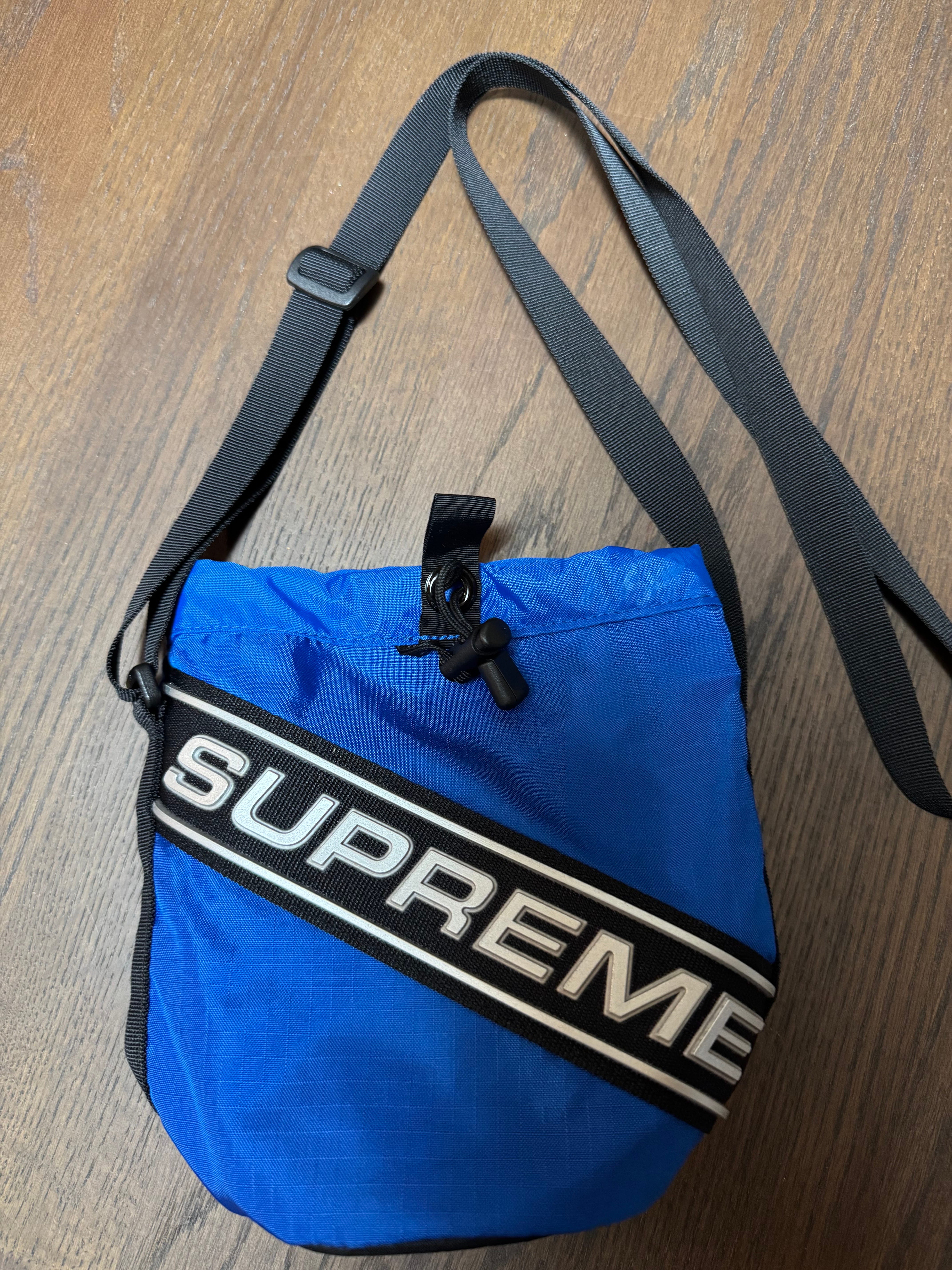 Supreme Mesh Mini Pouch 