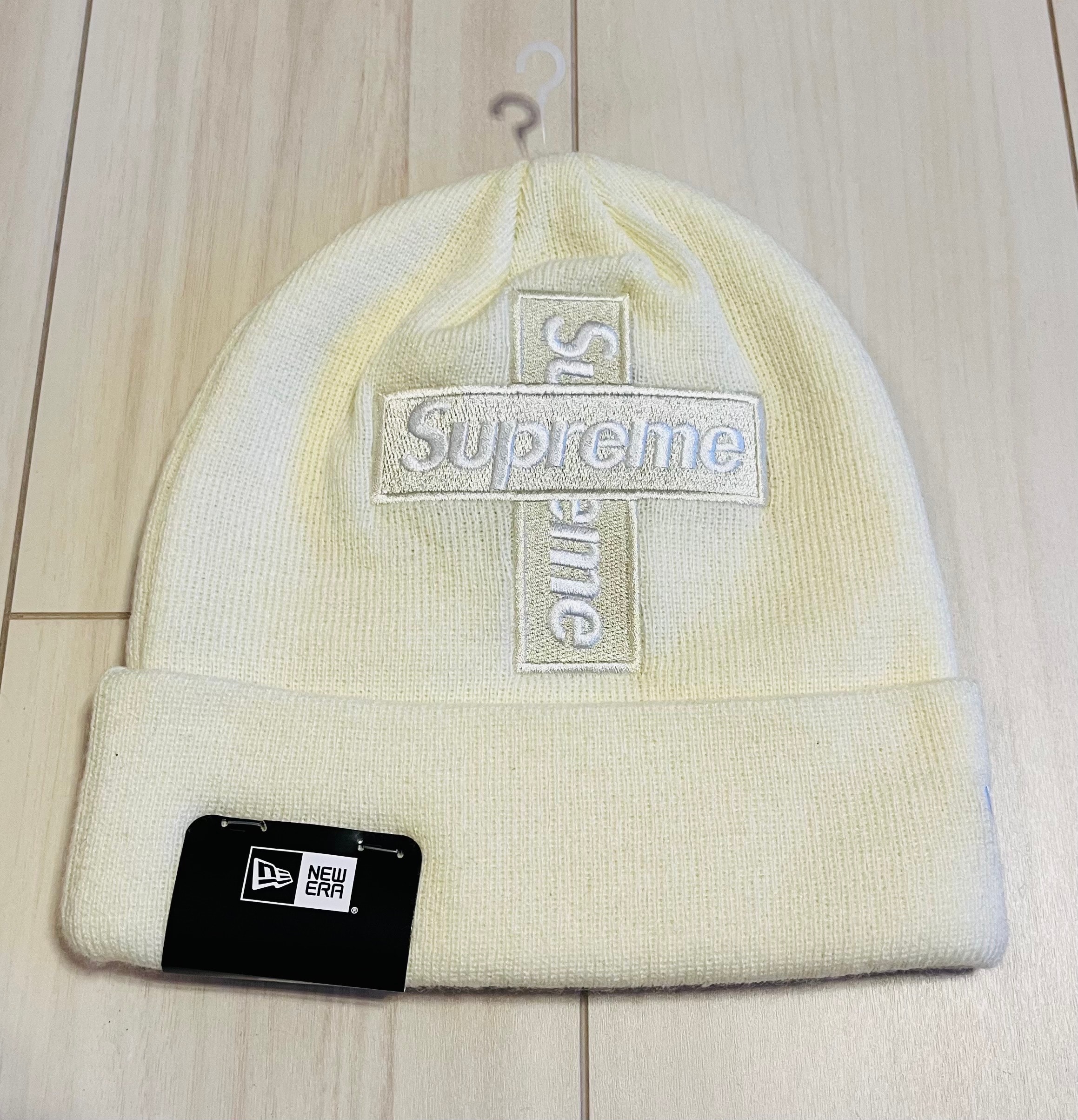 Supreme New Era® Cross Box Logo Beanie "Natural"