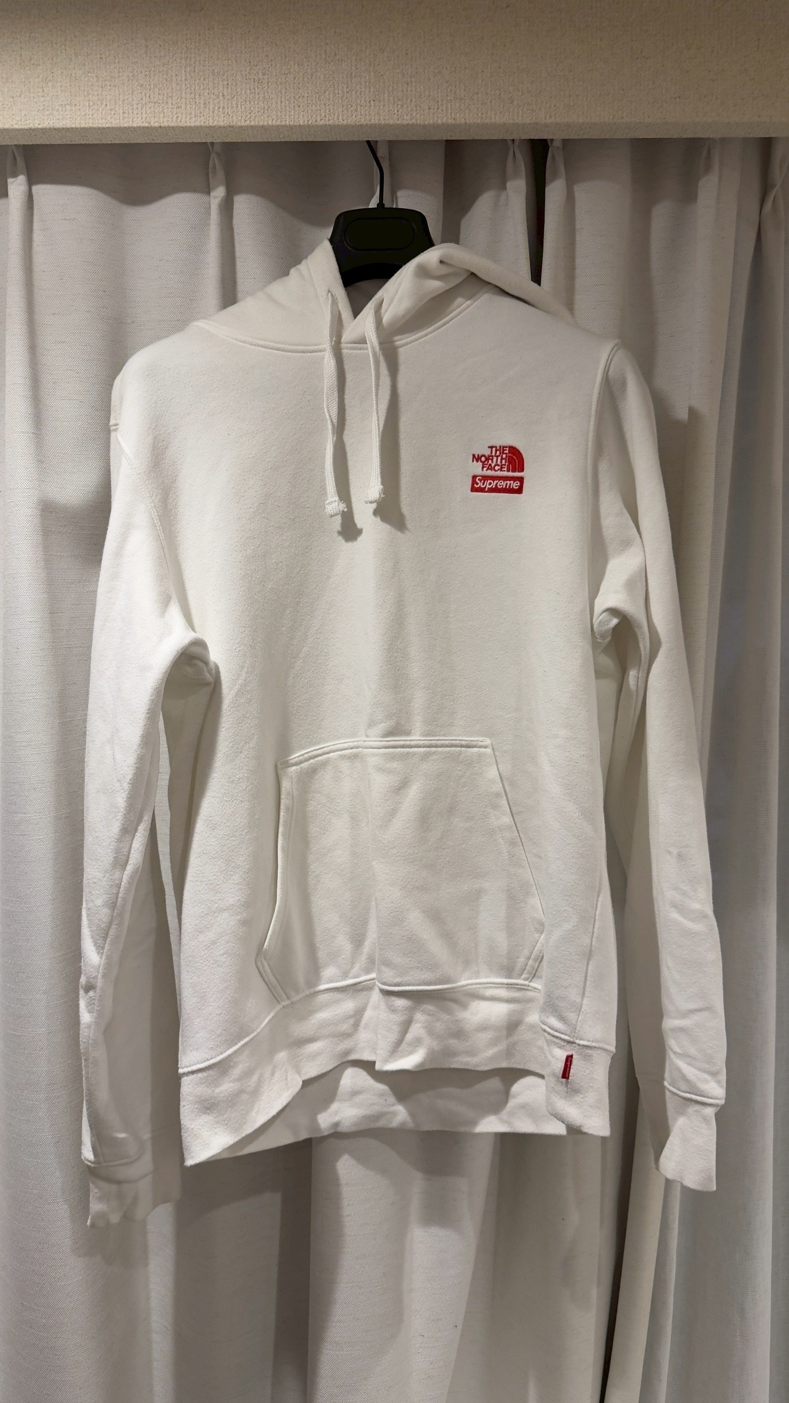 Supreme x The North Face Statue of Liberty Hooded Sweatshirt "White"