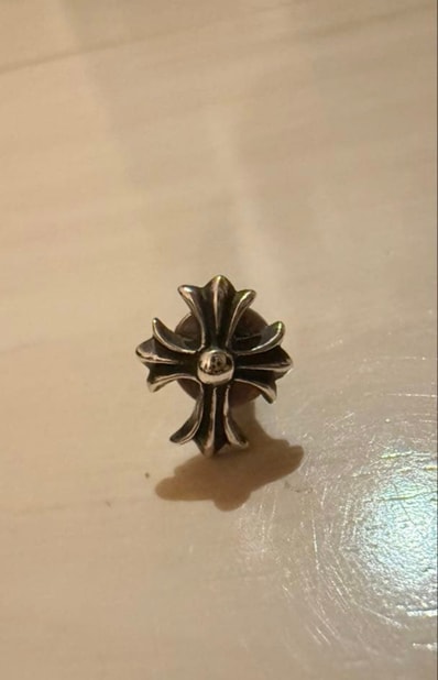 Chrome Hearts #2 CH Plus Earrings "Silver"