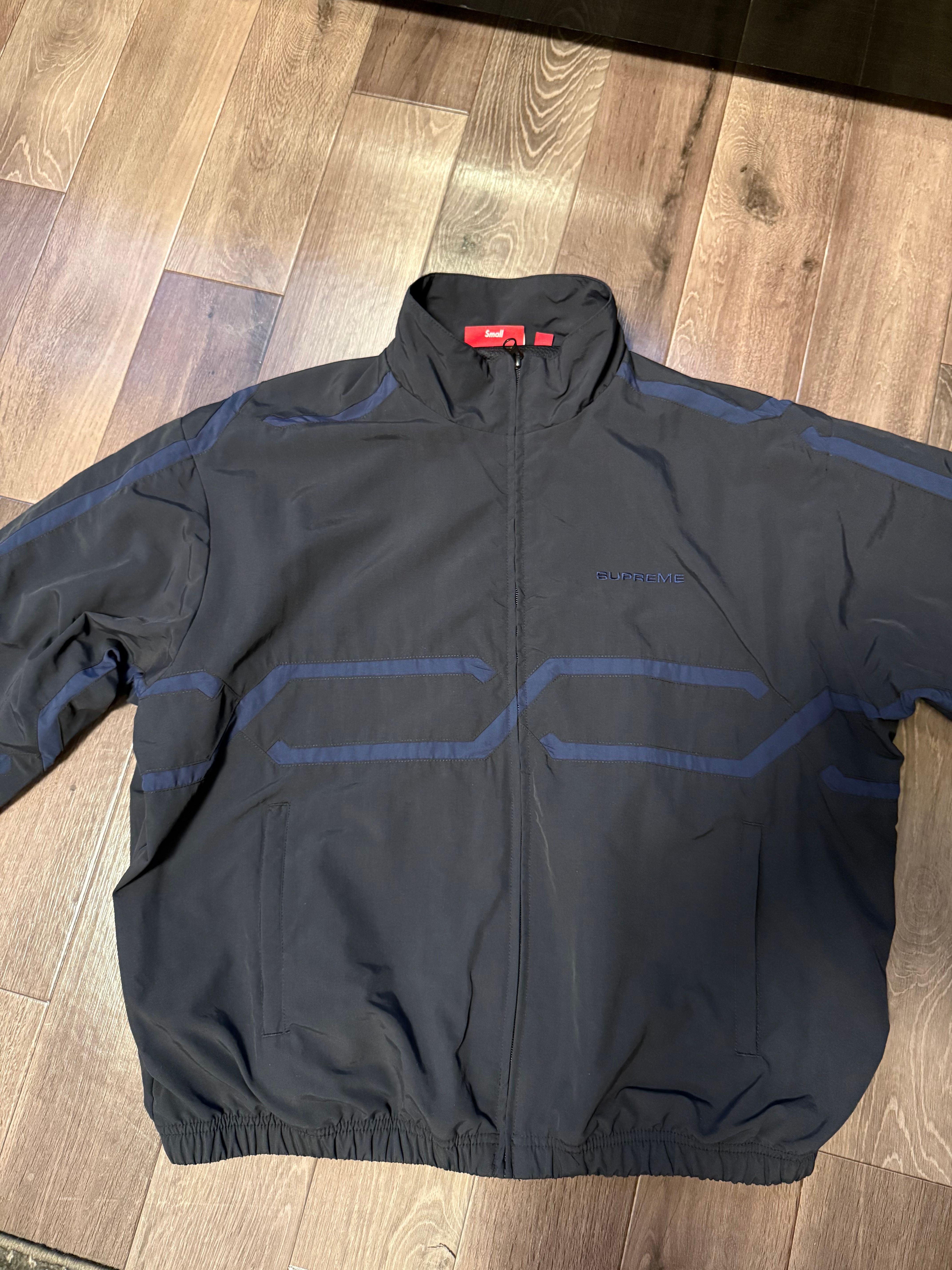Supreme Inset Link Track Jacket "Black"