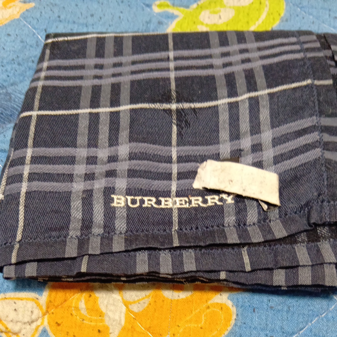 バーバリーのハンカチ 