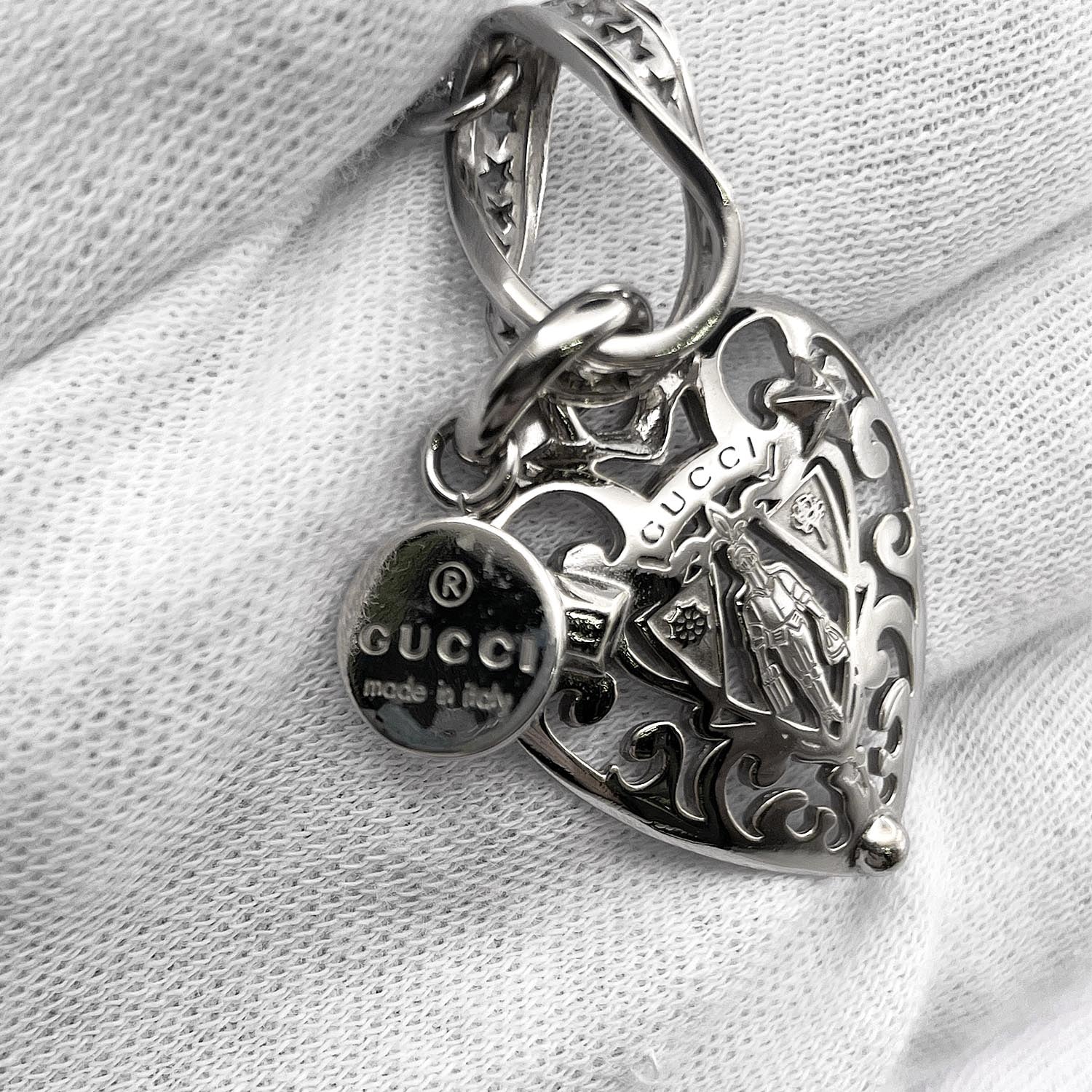 A (未使用に近い)】GUCCI グッチ クレスト ハート ネックレス