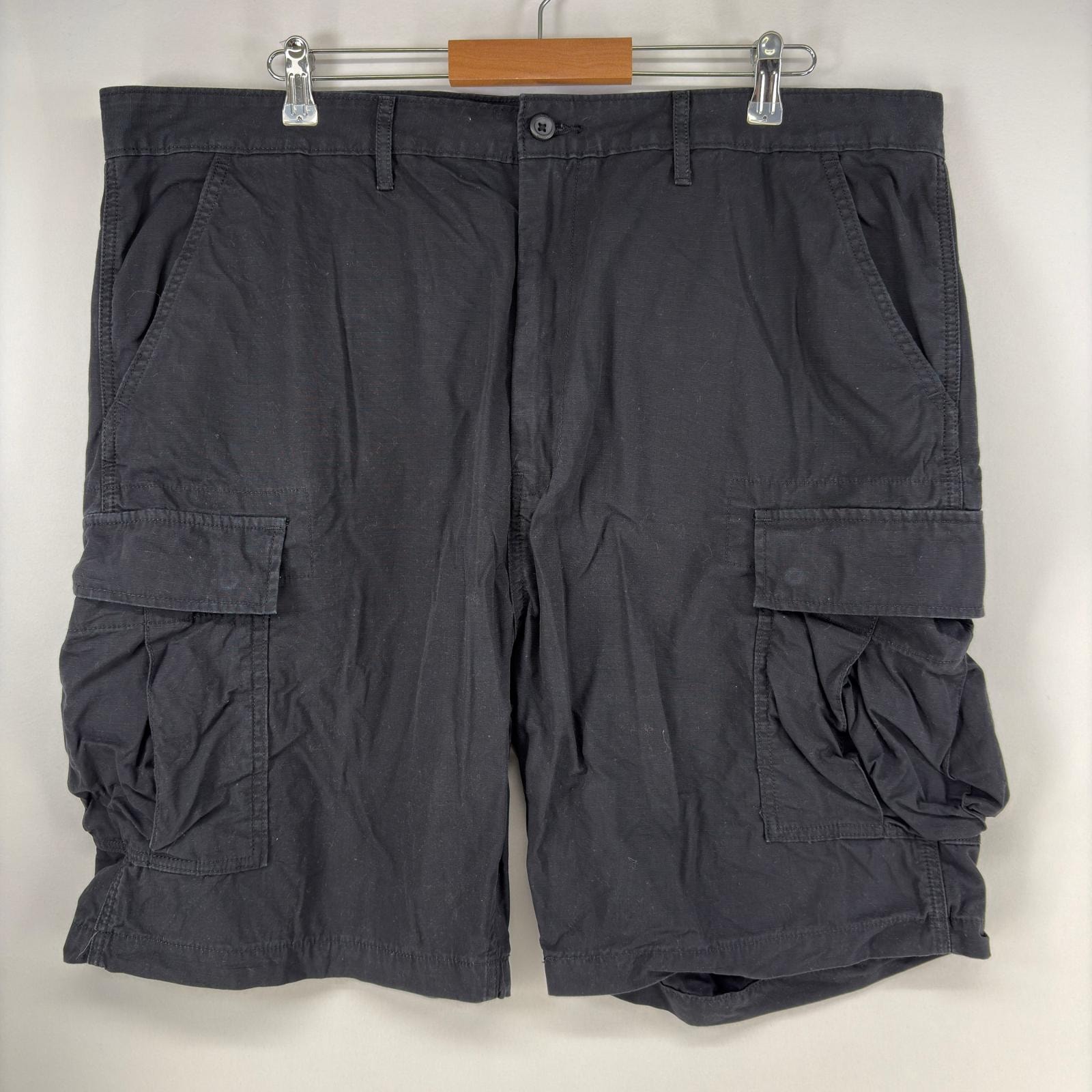 古着 リーバイス Levi's ショートパンツ カーゴ ジップ ハーフパンツ 大きいサイズ w42 ブラック系 メンズ