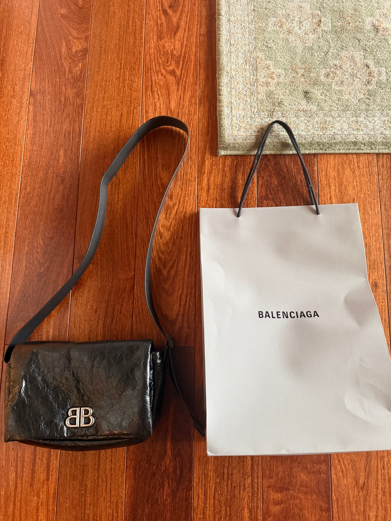 BALENCIAGA Monaco メッセンジャーバック