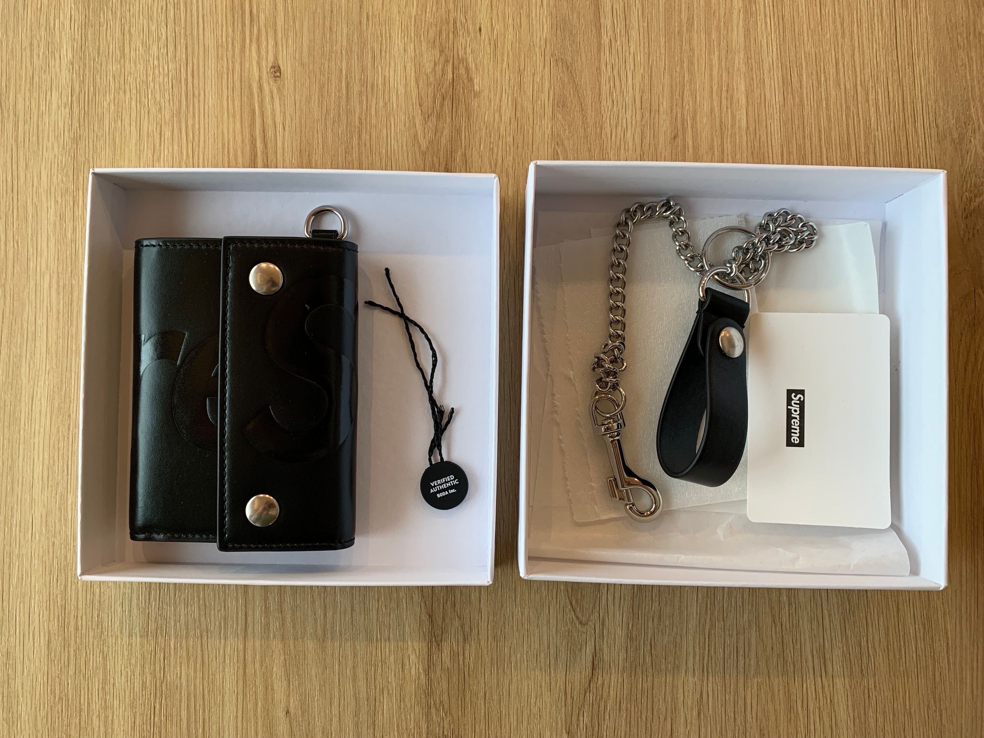 Supreme Leather Chain Wallet (25SS) "Black"