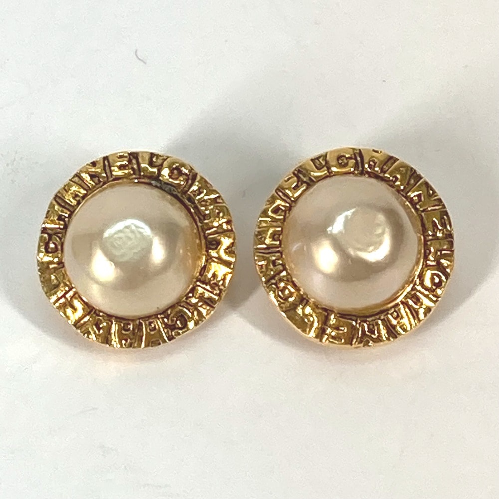 シャネル CHANEL ラウンドロゴ フェイクパール ヴィンテージ アクセサリー イヤリング メタル ゴールド