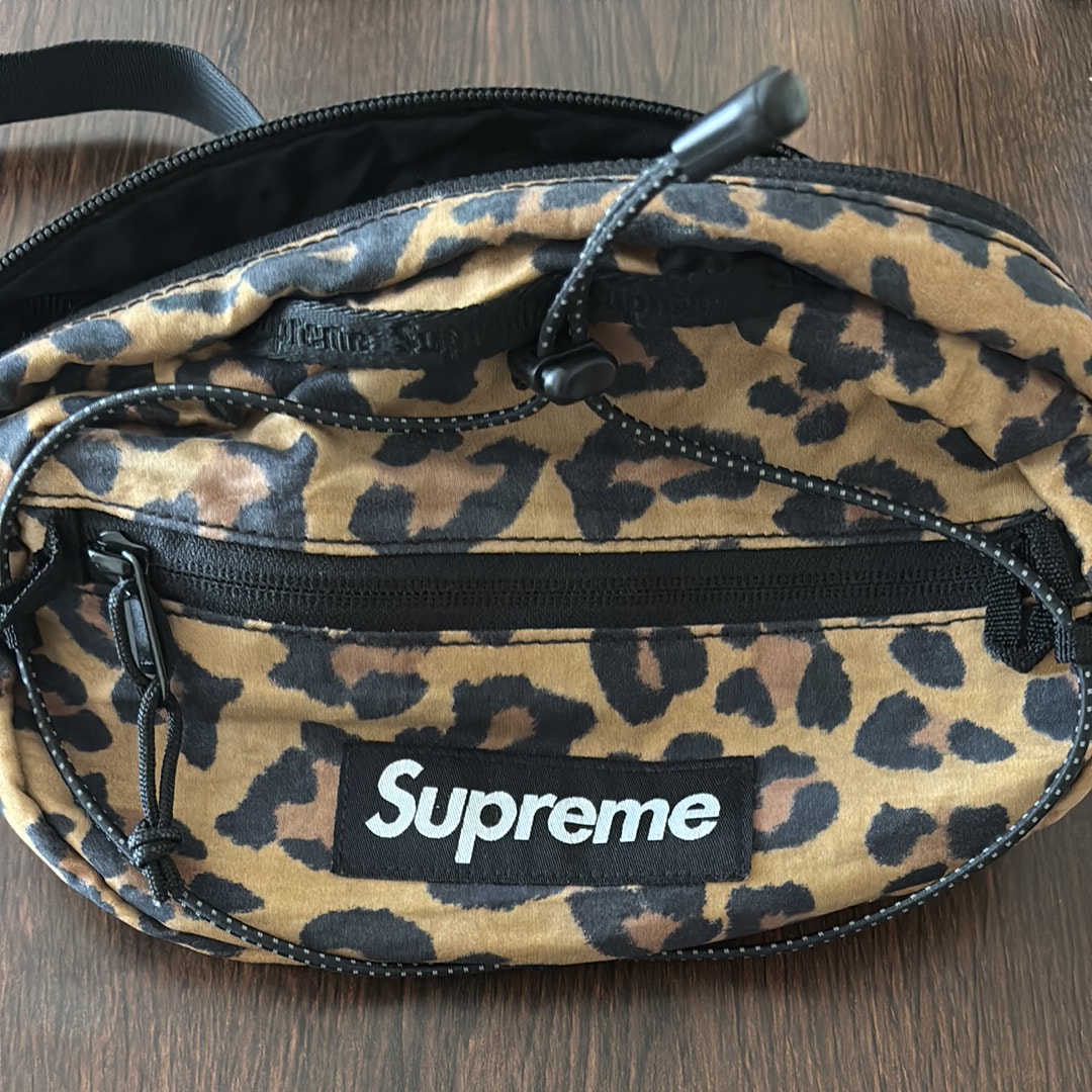 Supreme Waist Bag 2.5L 