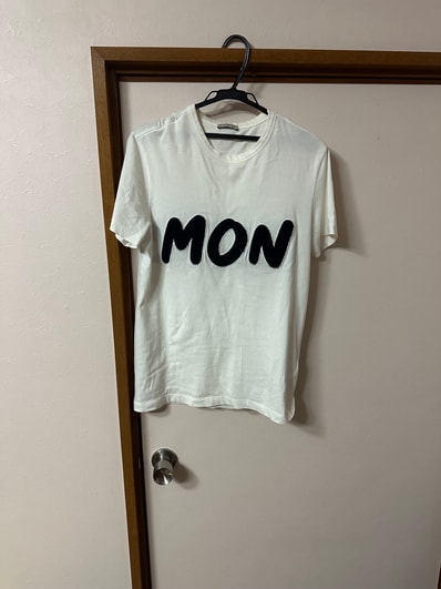 モンクレール ビッグパイル刺繍ロゴ