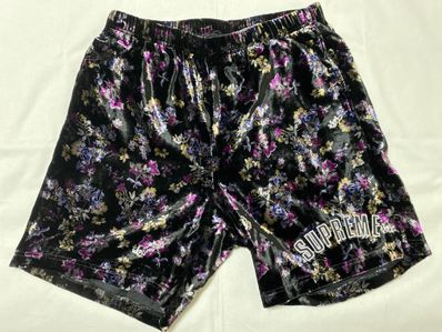 Supreme Floral Velour Short "Black"