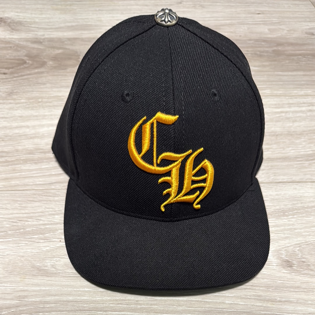 クロムハーツ 6 パネル CH ベースボールキャップ “ブラック/グリーン”