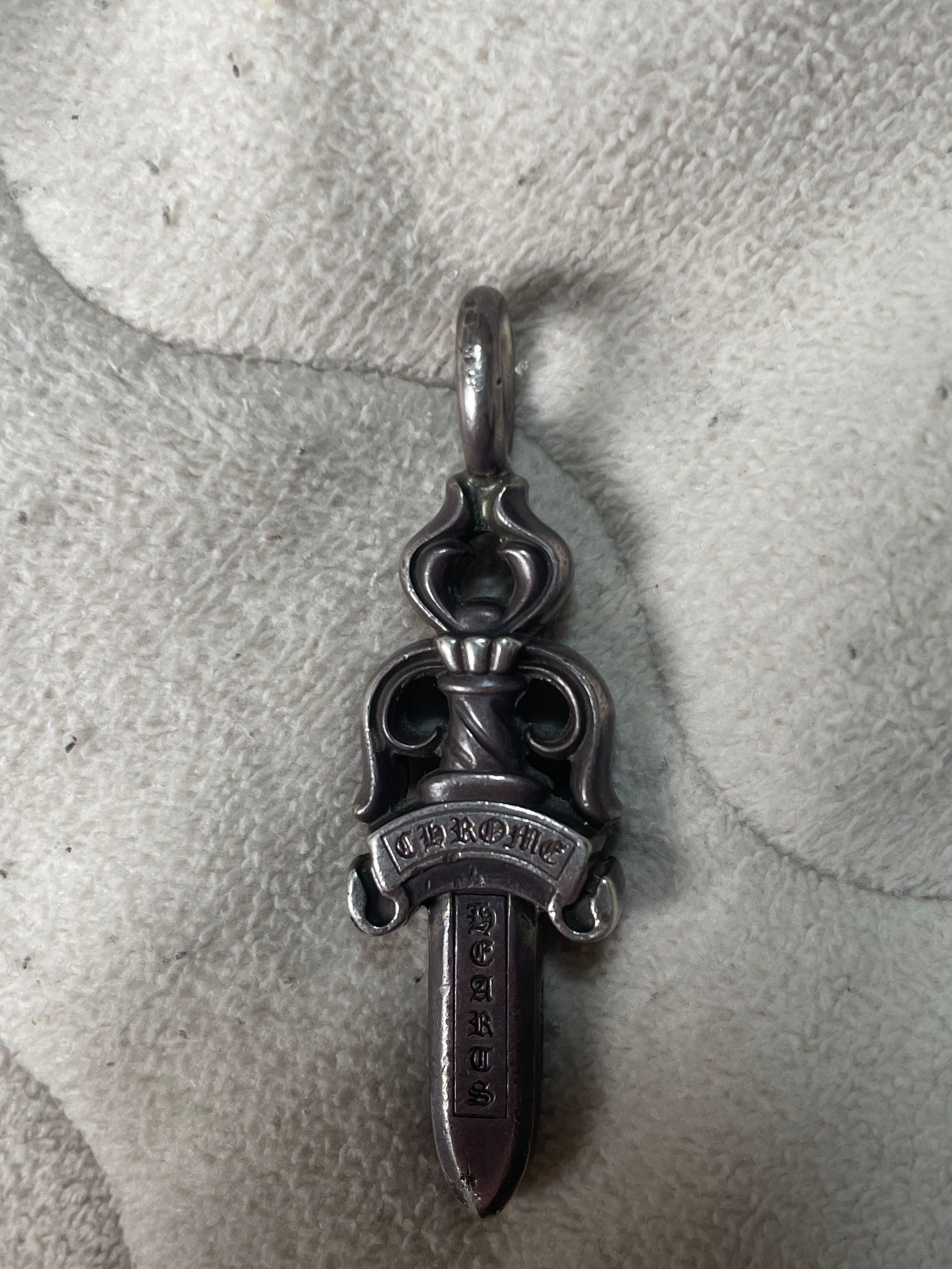 Chrome Hearts Double Dogger Pendant "Silver"