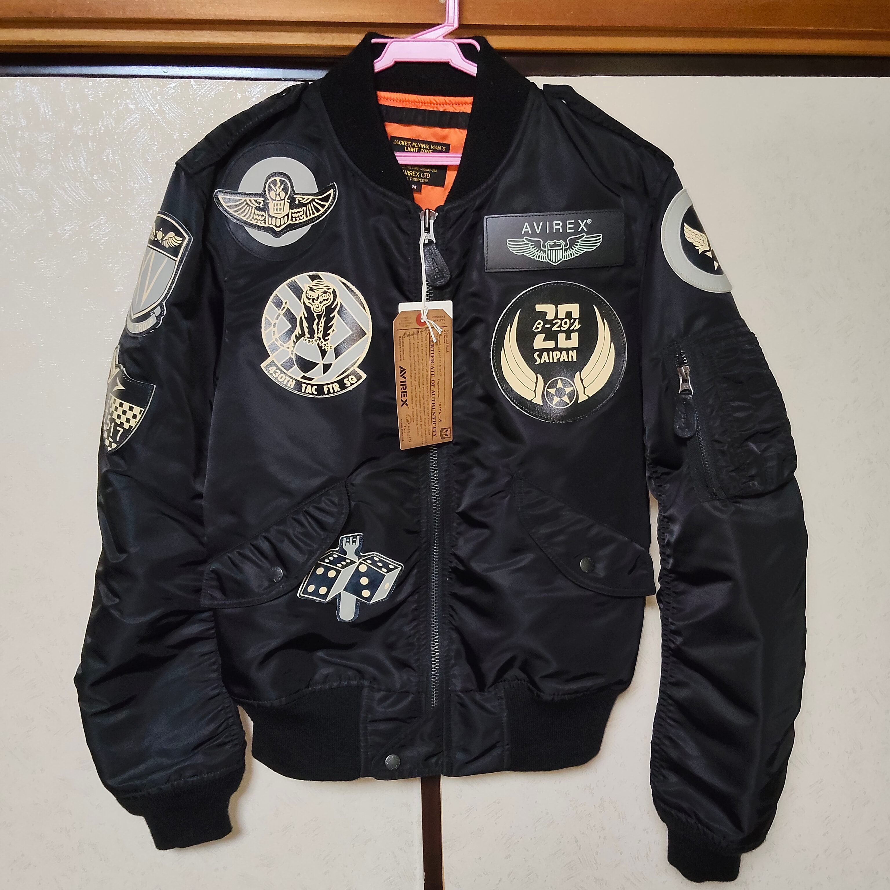 AVIREX アヴィレックス TOP GUN トップガン フライトジャケット 本革ワッペン 黒 ブラック メンズ Mサイズ タグ付き未使用品 6152132
