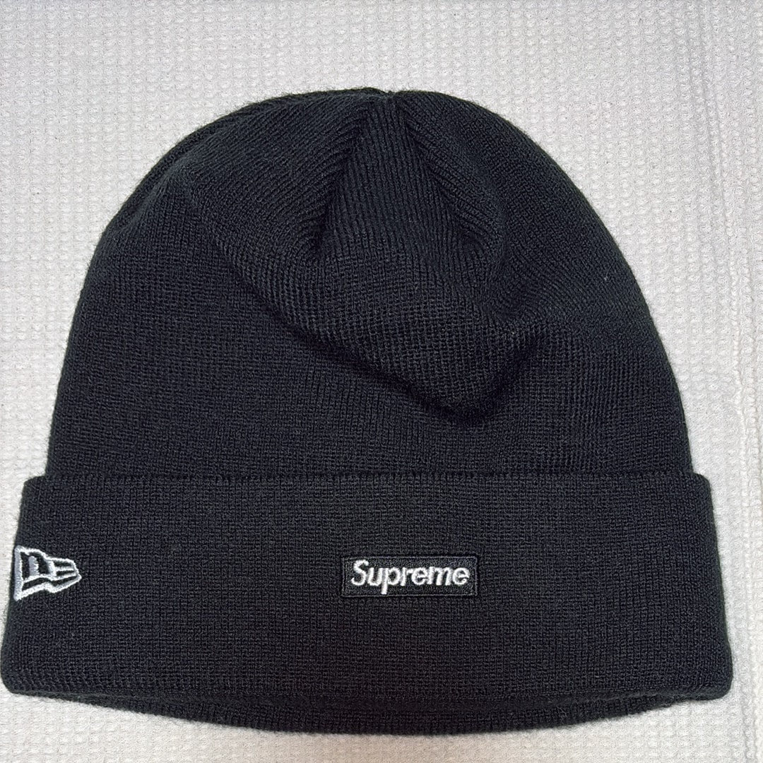 Supreme New Era S Logo Beanie 