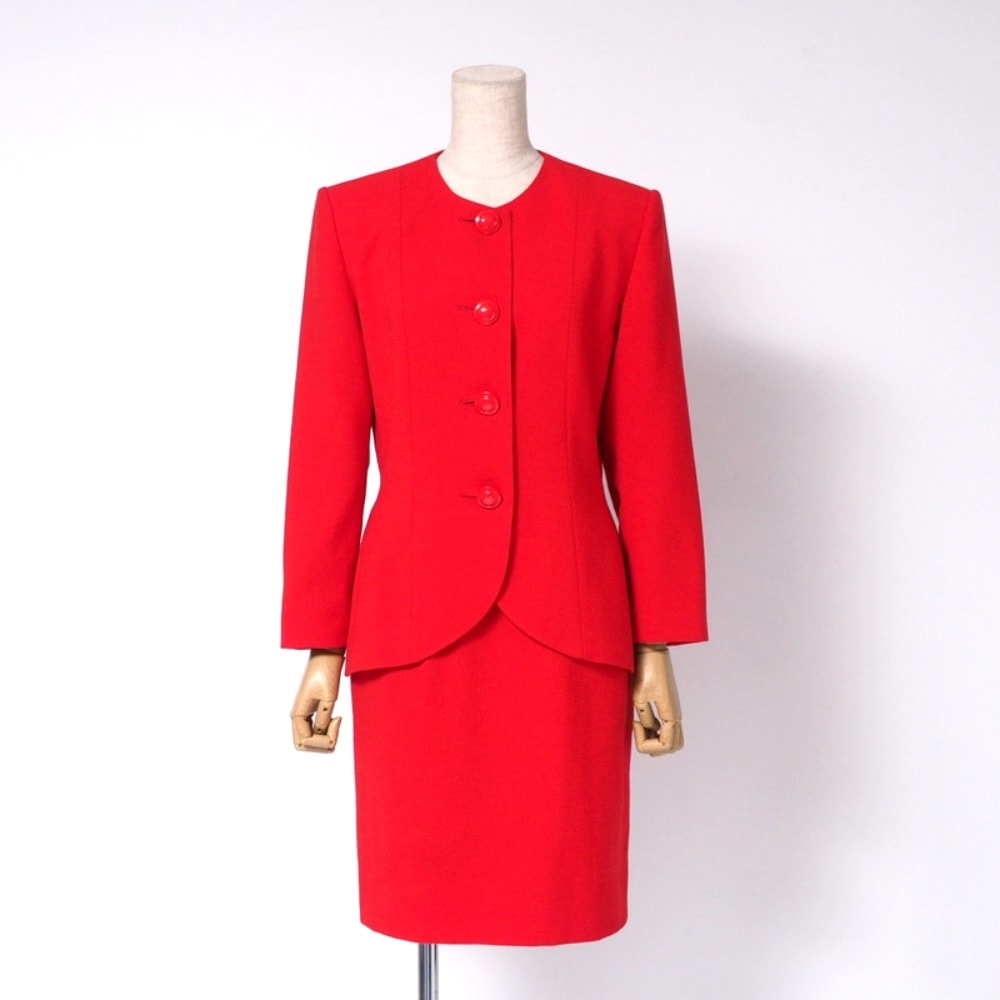 YVES SAINT LAURENT イヴ・サンローラン ヴィンテージ スカートスーツ サイズ36/34 シングル ノーカラージャケット ひざ丈 タイトスカート セットアップ ブランド古着【中古】20241025/RA1654
