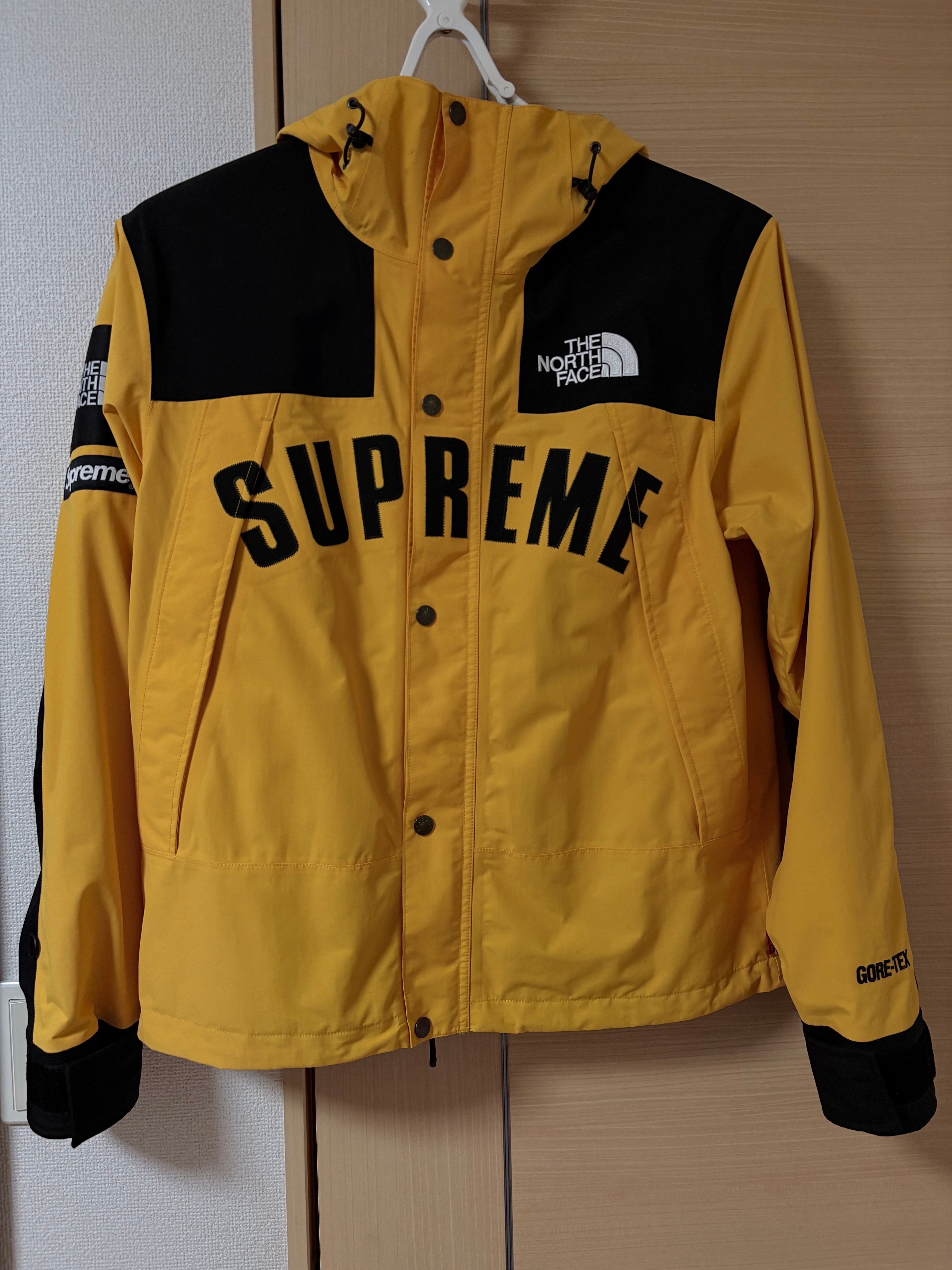 Supreme x The North Face Arc Logo Mountain Parka "Yellow"