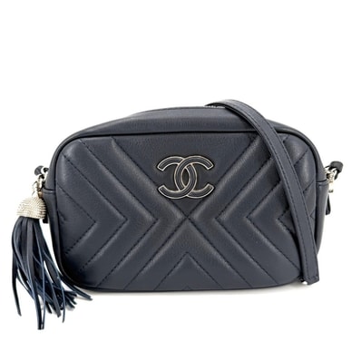 CHANEL シャネル ショルダーバッグ ココマーク フリンジ チェーン シェブロン 肩掛け 斜め掛け レザー ネイビー 紺 シルバー金具 レディース【中古品】