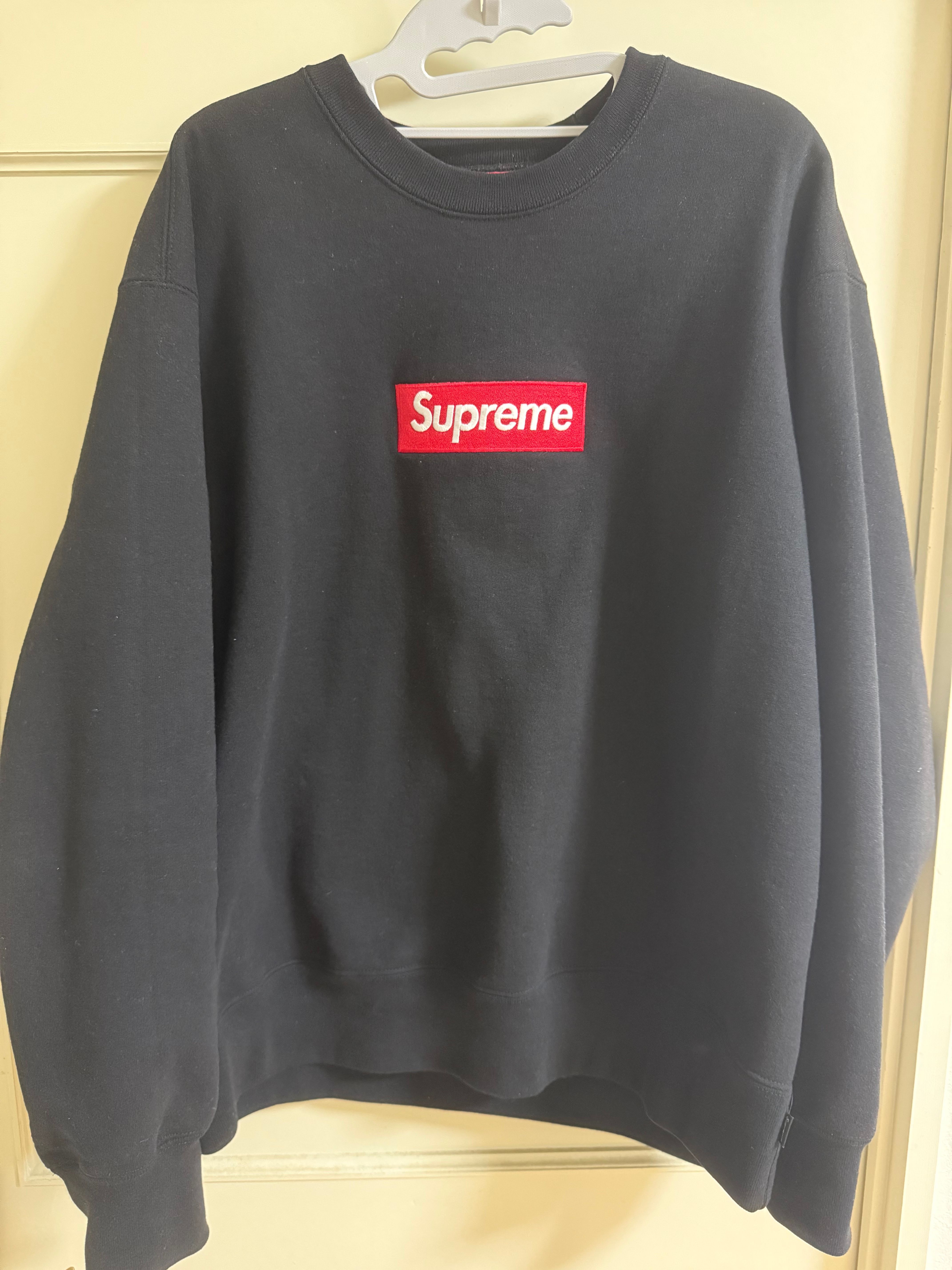 Supreme Box Logo Crewneck "Black" (22FW)