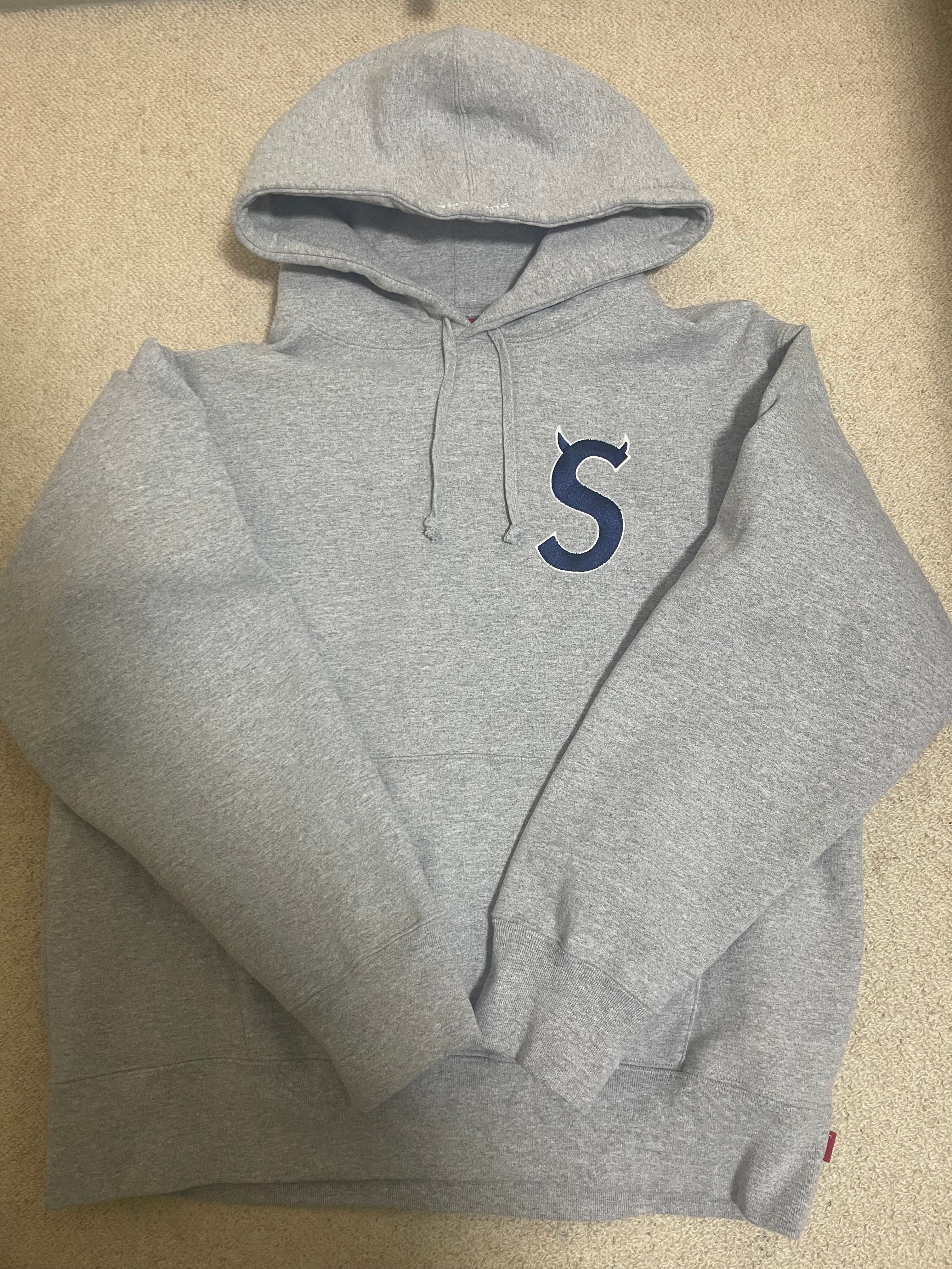Supreme S Logo Hooded Sweatshirt "Heather Grey" (22FW)