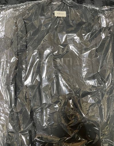 FEAR OF GOD ESSENTIALS 3D Silicon Applique Boxy Long Sleeve T-Shirt "Black"