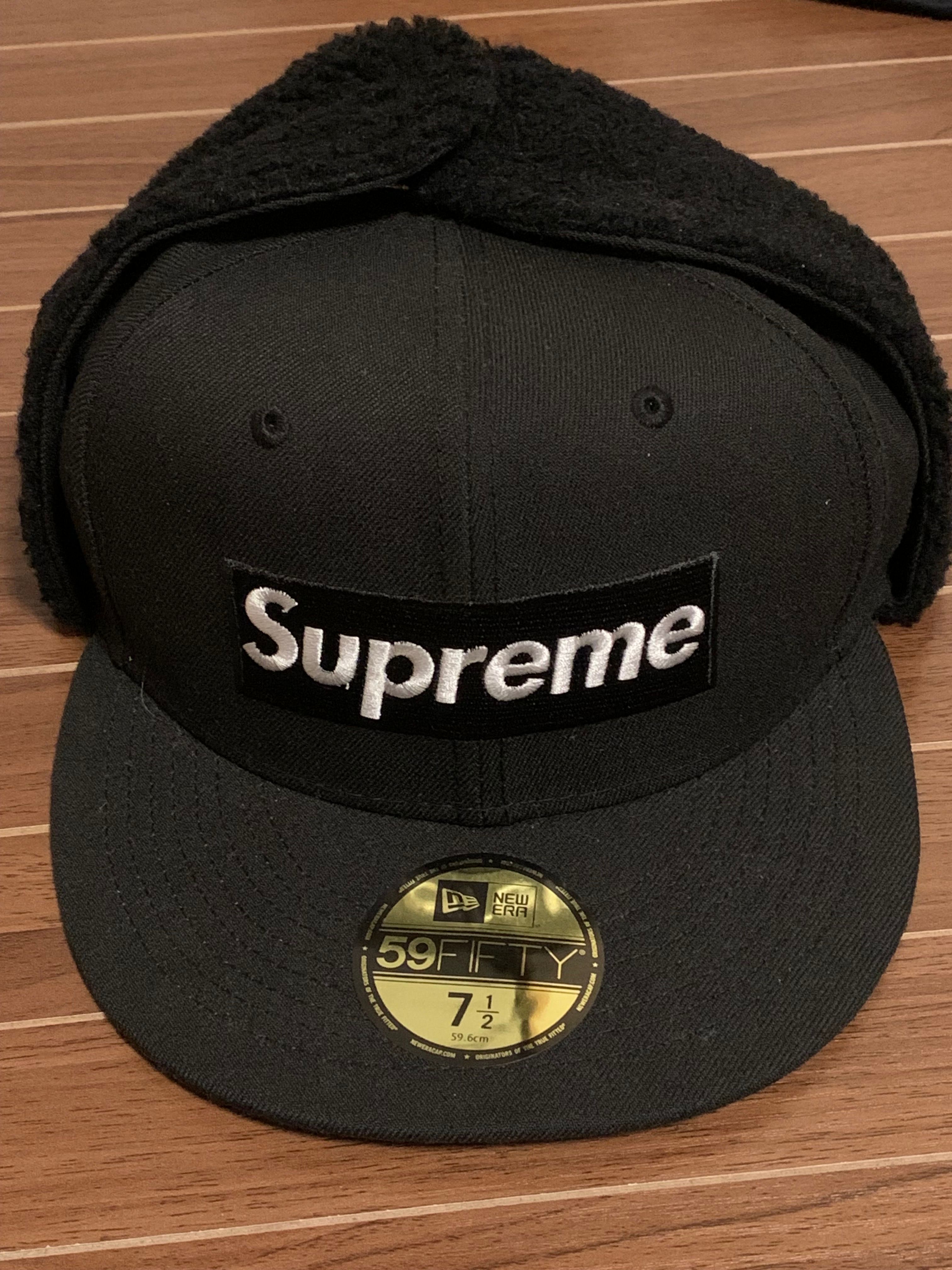 Supreme Earflap Box Logo New Era "Black"