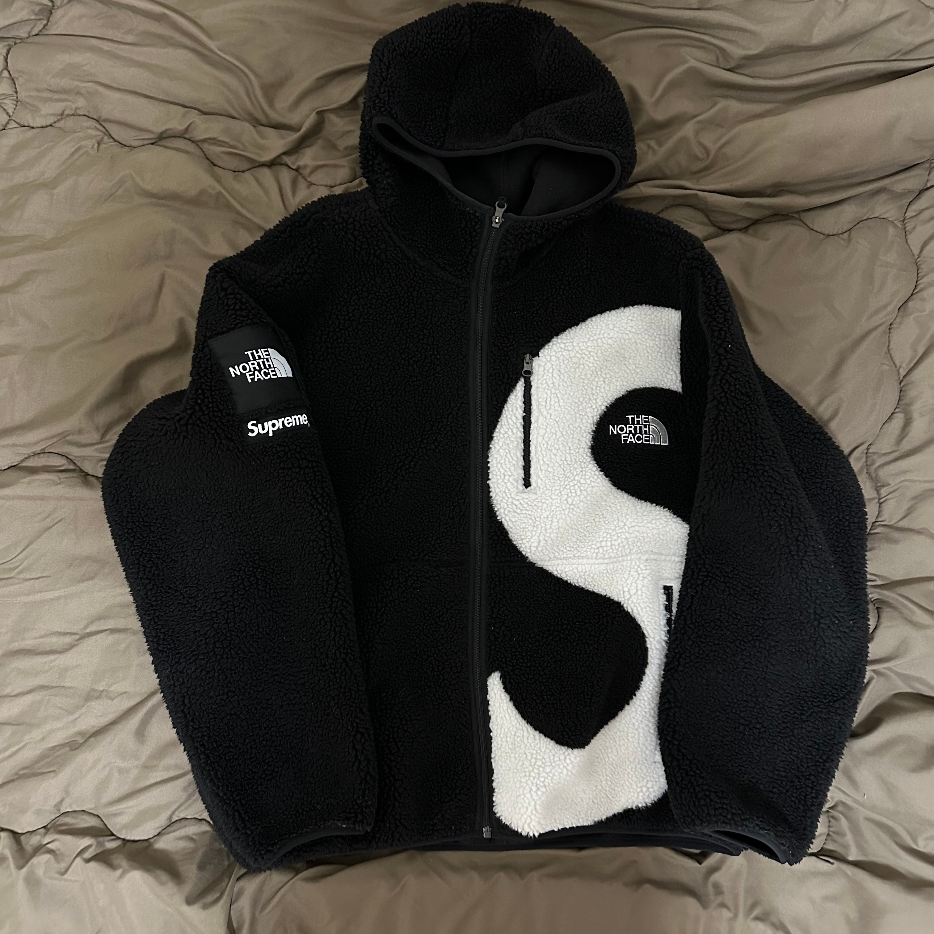 シュプリーム ザノースフェイス エス ロゴ フーデッド フリース ジャケット "ブラック"（木村拓哉着用）