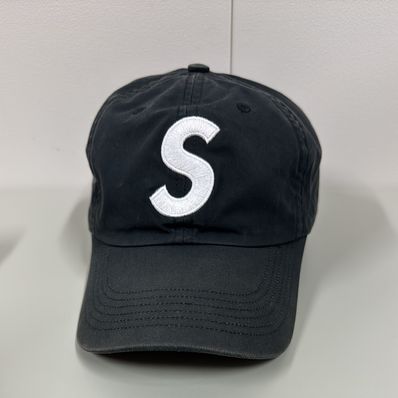 Supreme Ventile® S Logo 6-Panel "Black"