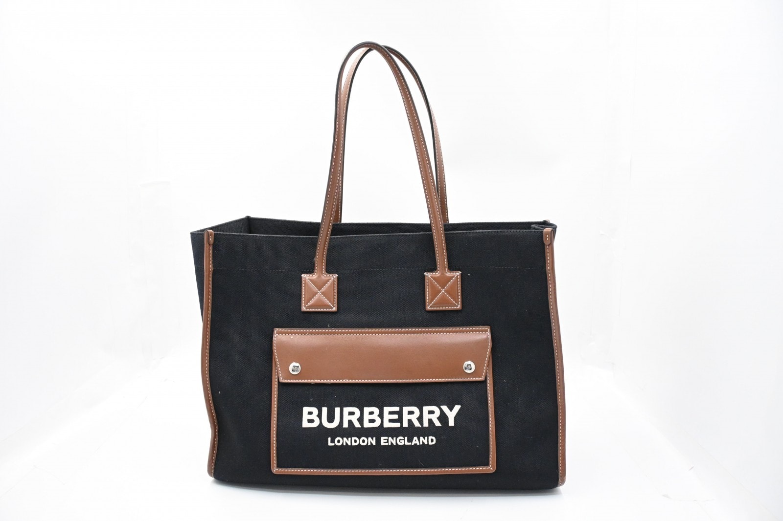 バーバリー フレヤ  トートバッグ ブラック キャンバス