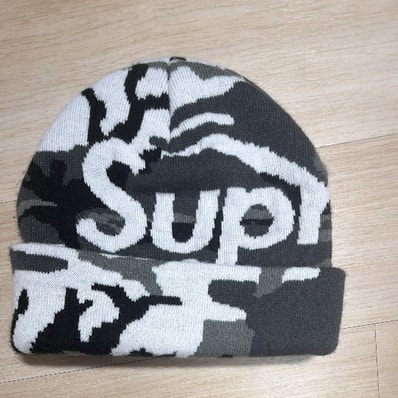Supreme Camo Big Logo Beanie "Snow Camo"