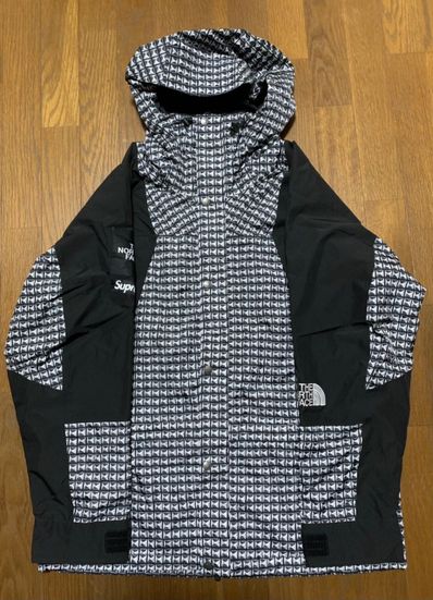 Supreme x The North Face Studded Mountain Light Jacket "Black"