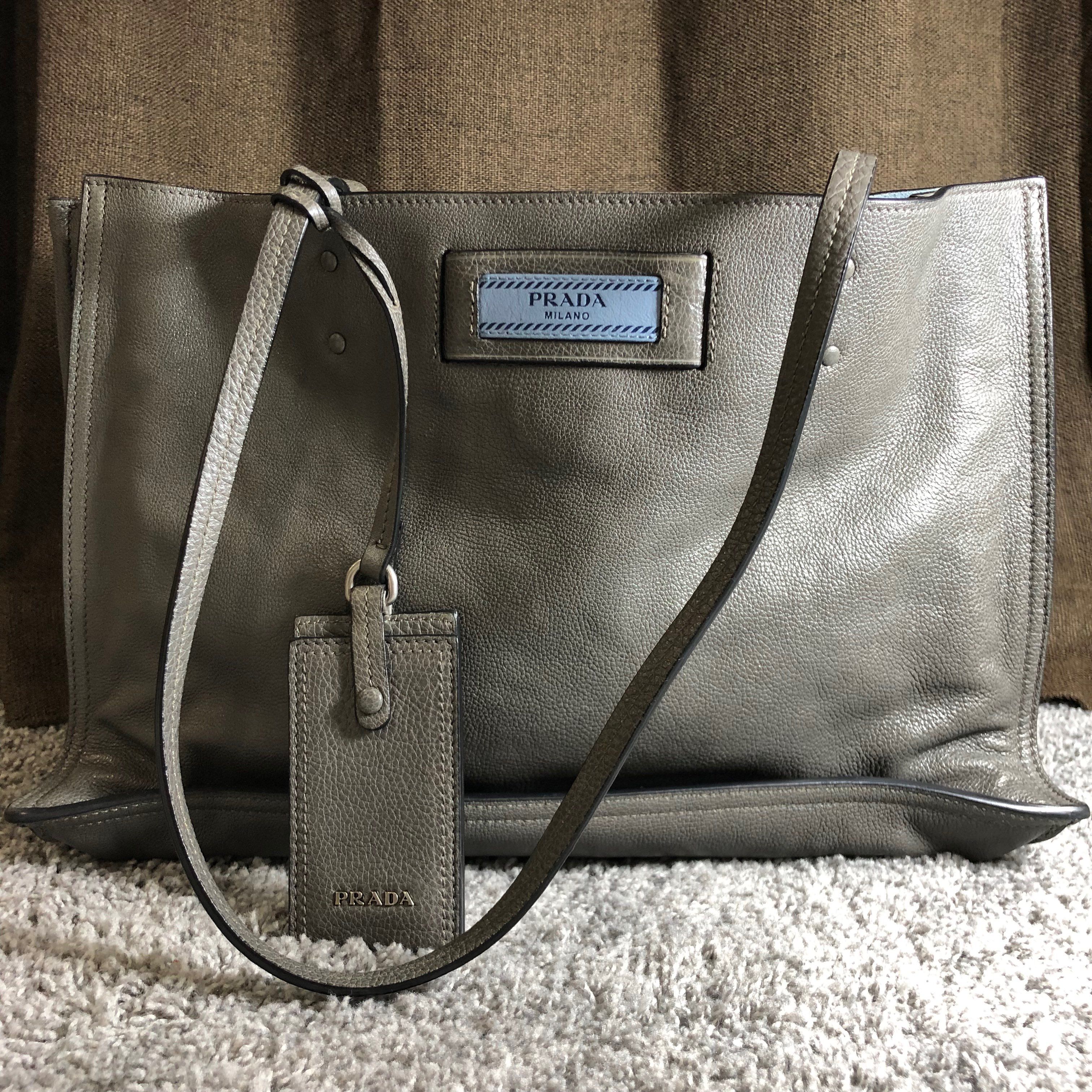 PRADA Etiquette Tote bag ”Black”