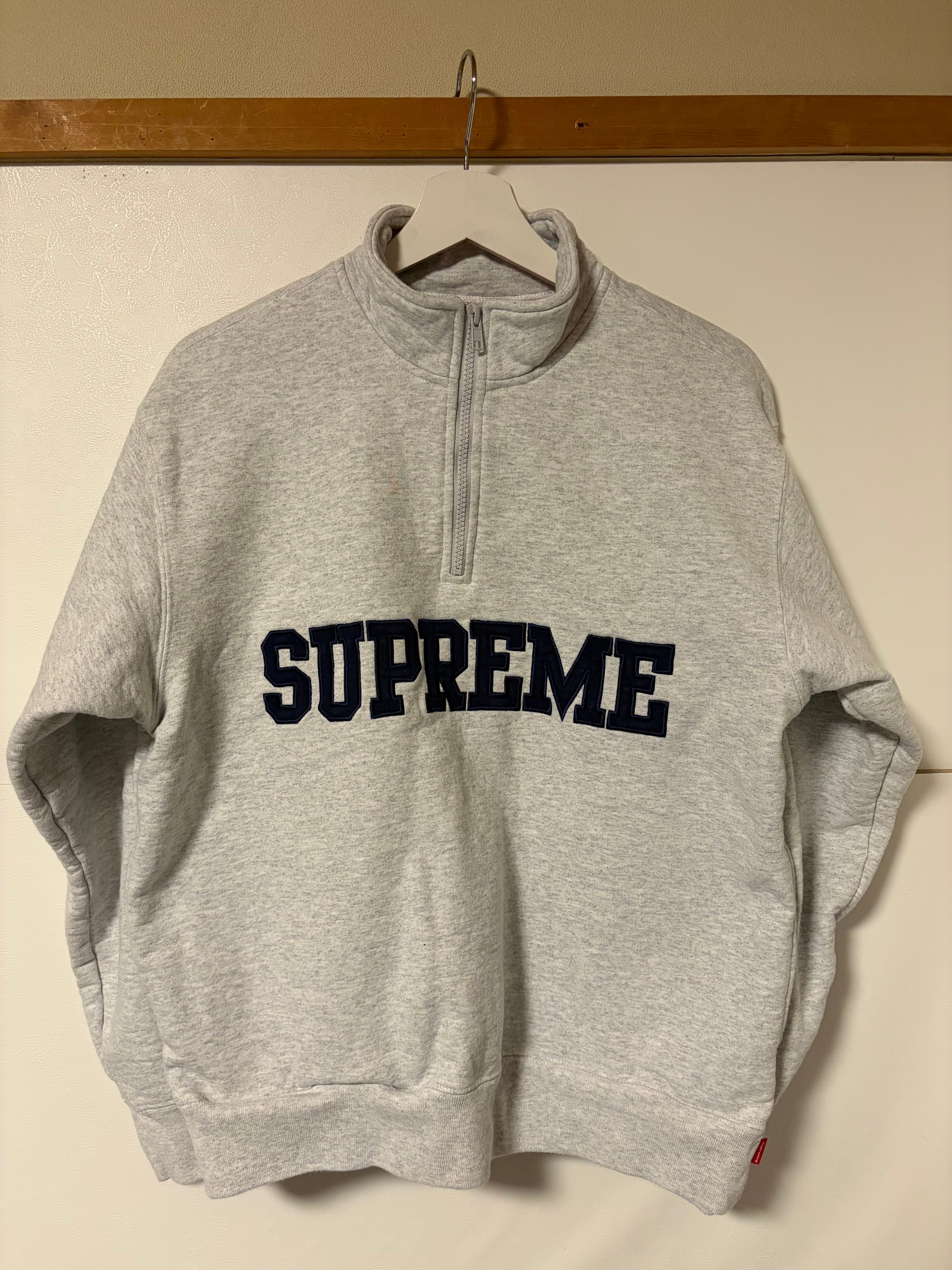 Supreme Collegiate Half Zip Pullover "Ash Grey"
