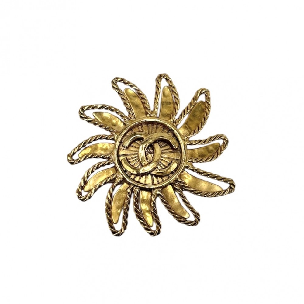 CHANEL シャネル ブローチ 太陽モチーフ ココマーク アクセサリー GP    94A ゴールド レディース 約25.3g 1994年【中古品】