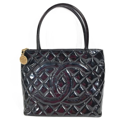 シャネル CHANEL 復刻トート A01804 CC ココマーク ロゴ ハンドバック カバン ショルダーバッグ 肩掛け トートバッグ エナメル ブラック