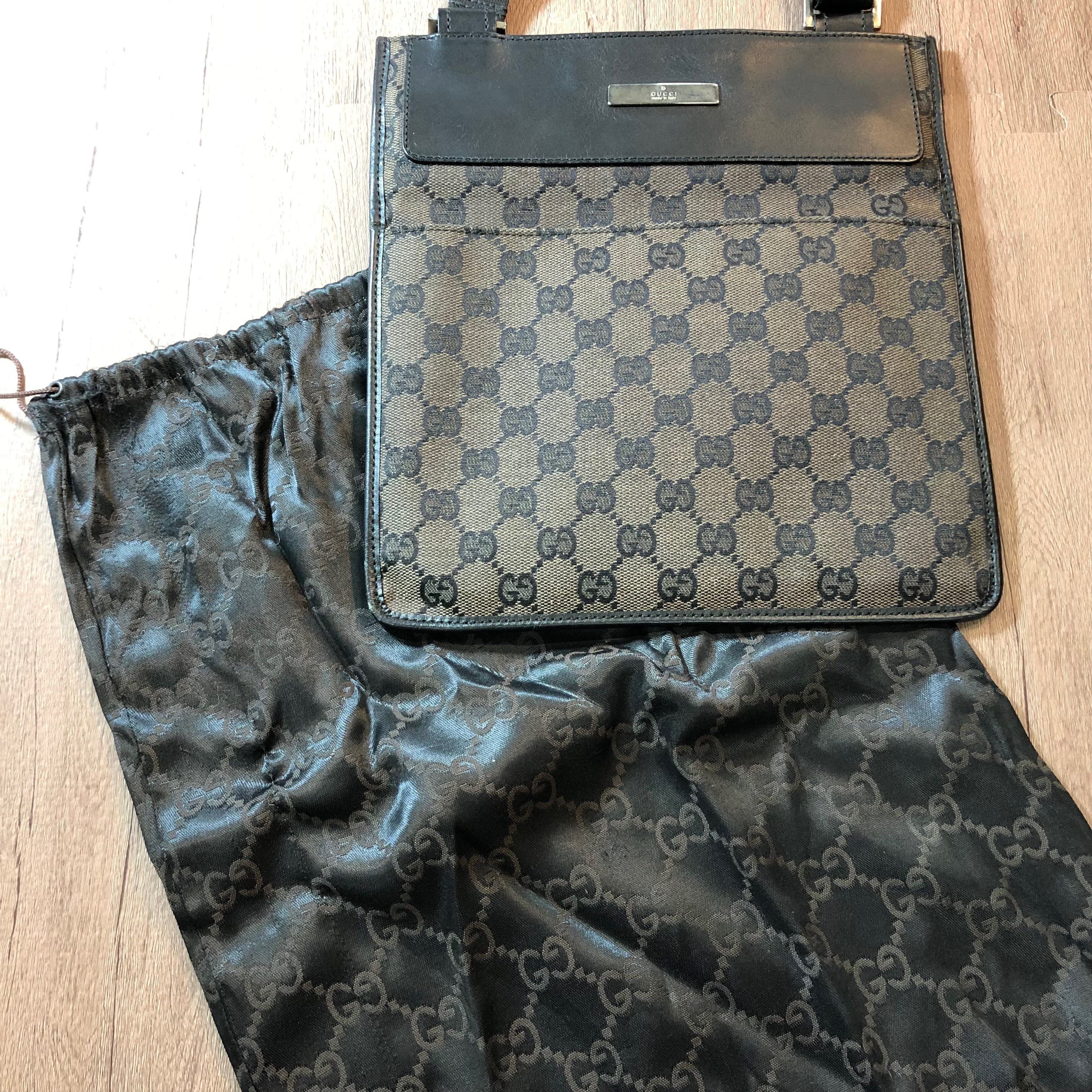 グッチ ショルダーバッグ